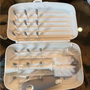 OXO Portable Baby Bottle Drying & Brush Set in White and Gray
